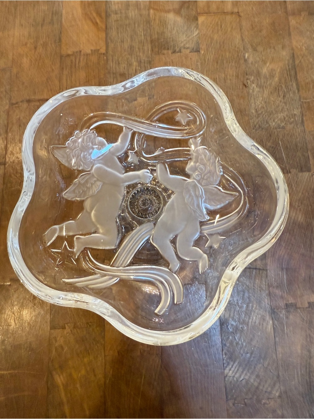 Clear Mikasa Glass Cherub Decorative Christmas Holiday bowl White Frosted Accent